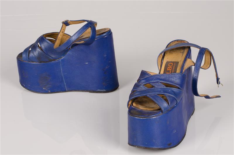 Paar damesschoenen