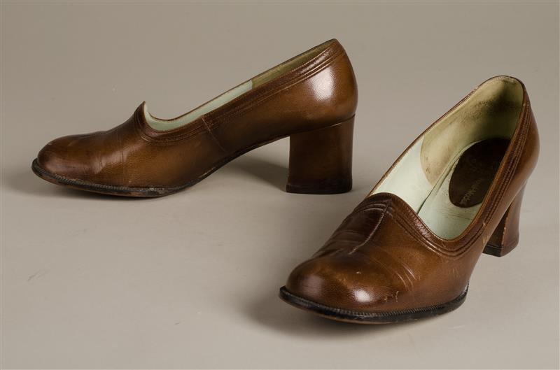 Paar damesschoenen