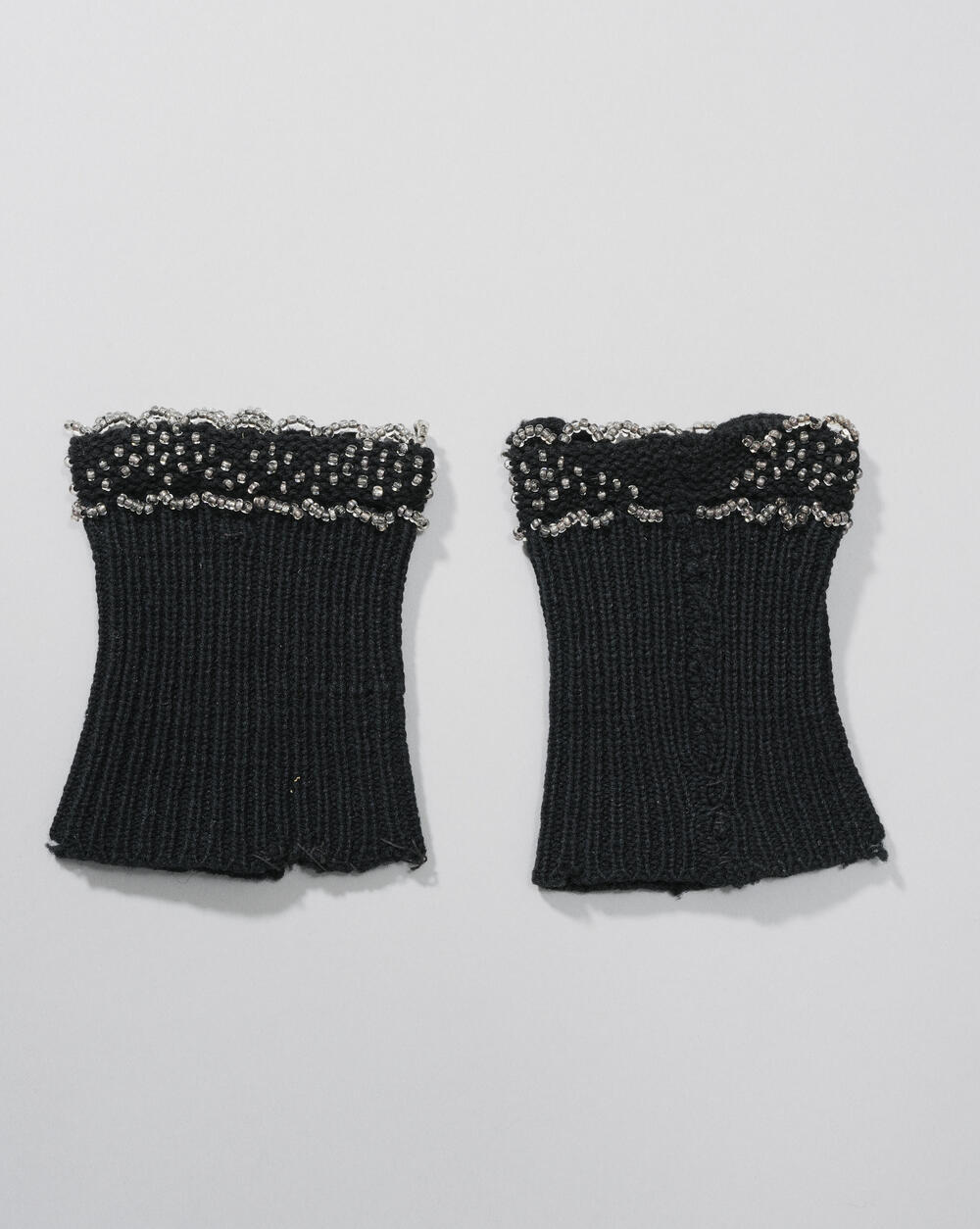Paar polsmofjes met kraaltjes, Drenthe, 1880–1940