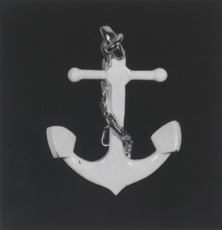 Broche