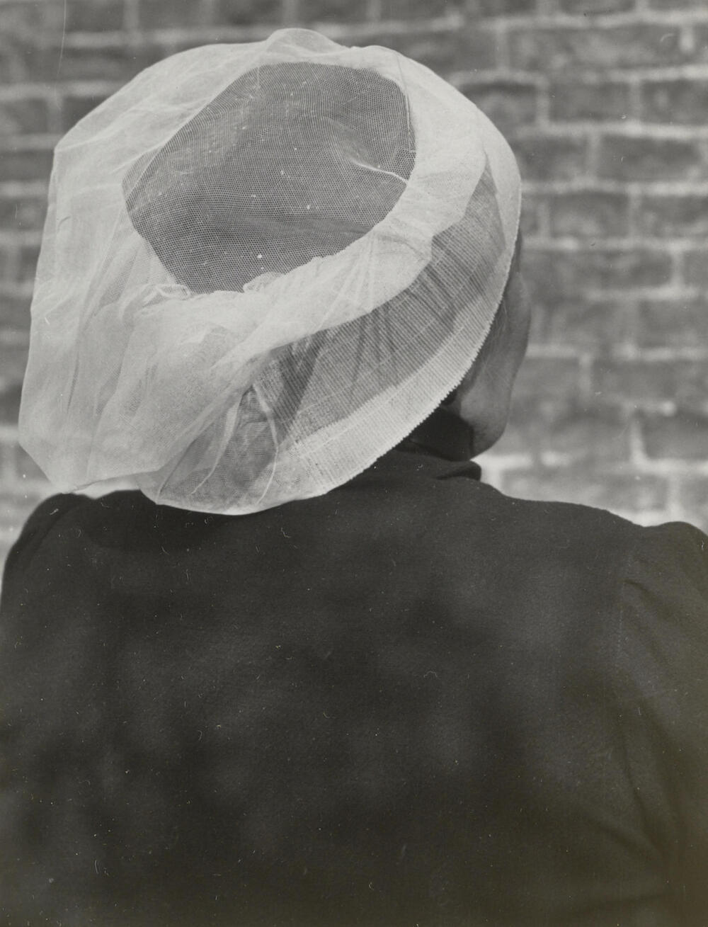 Vrouw uit Princenhage in streekdracht, 1950