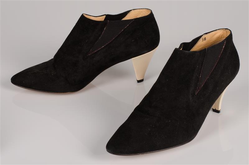 Paar damesschoenen