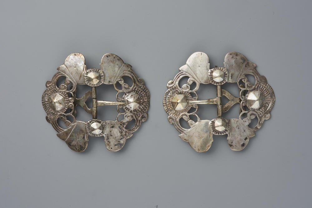Paar zilveren schoengespen, Axel, 1853