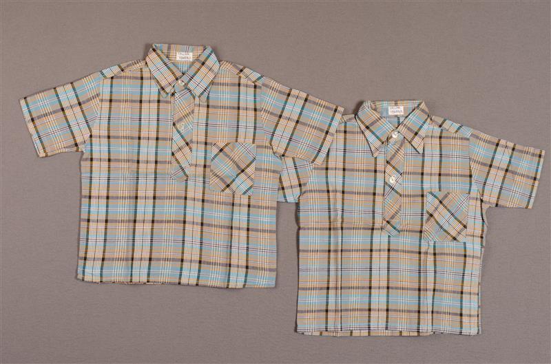Twee jongensblouses