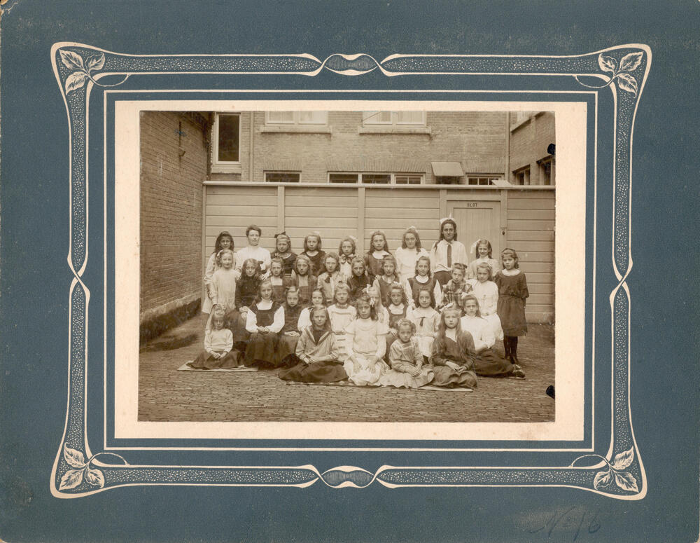 Schoolfoto uit Amsterdam