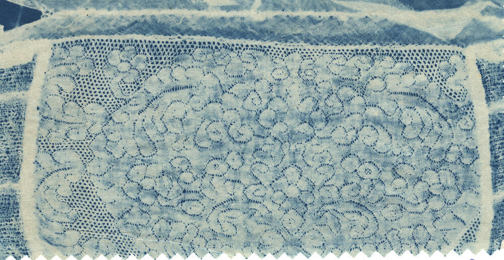 Detail 'hullekap' met Hollandse kloskant, Marken