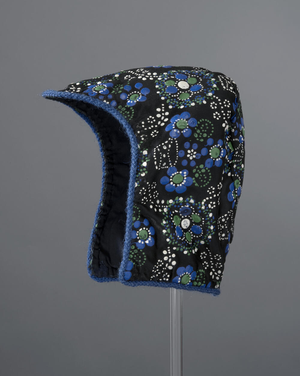 Stipwerkmuts voor de lichte rouw, Staphorst of Rouveen, 1960–1975