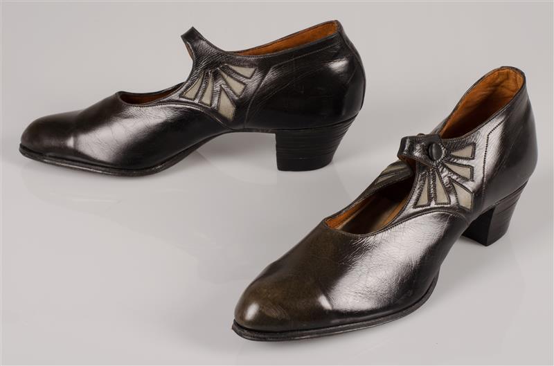 Paar damesschoenen