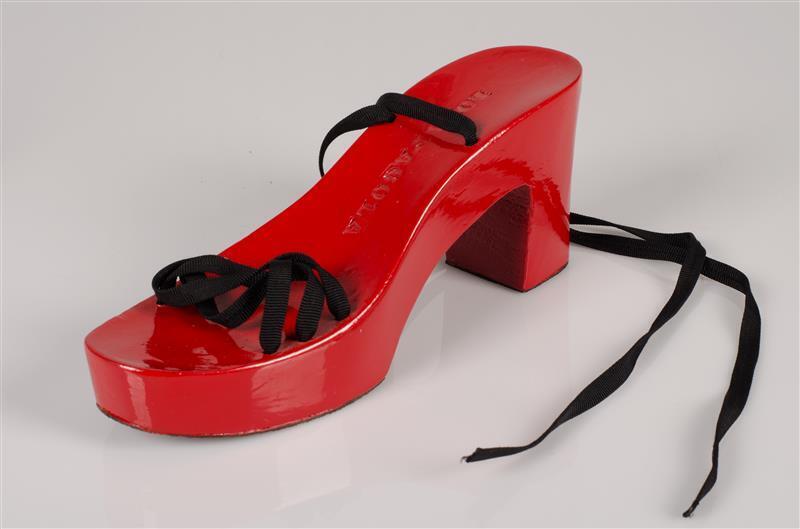 Paar damesschoenen