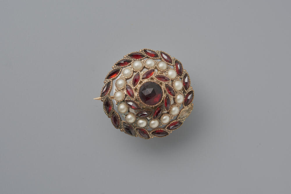 Broche, Schouwen, 1900–1915