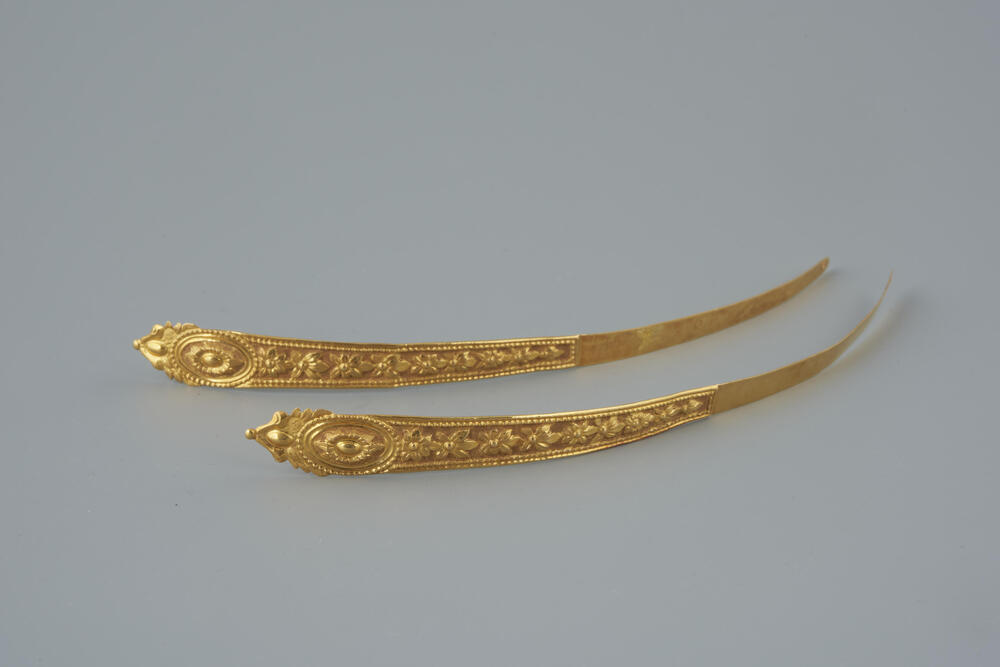 Paar gouden zijnaalden, Zaanstreek, 1827