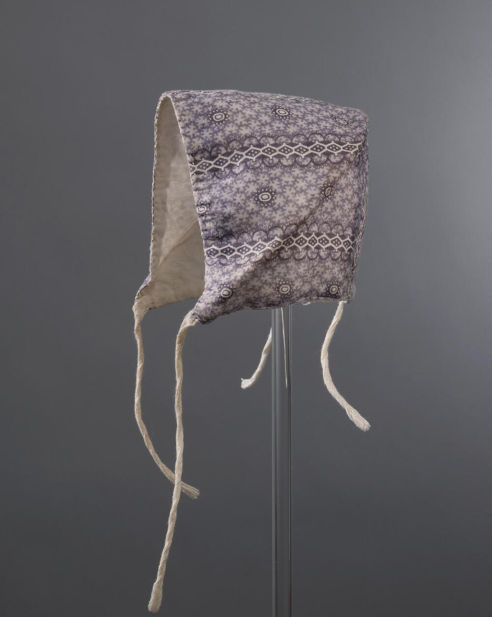 'Nachtmutsje' voor baby, Zuid-Beveland, voor 1900