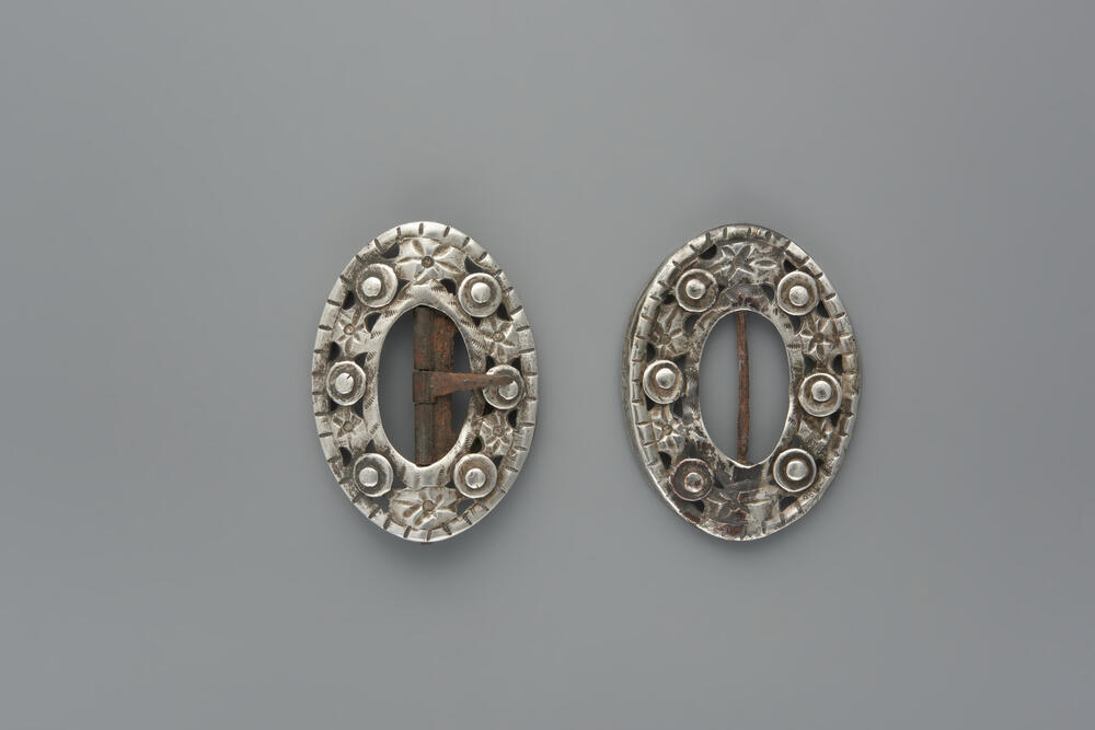 Paar ovale zilveren kuitgespen, 1814–1906