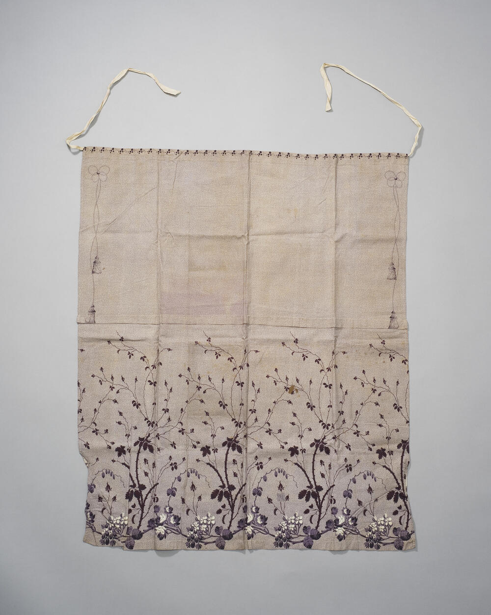 Schuifschort met paars dessin, Zaanstreek, 1700–1799