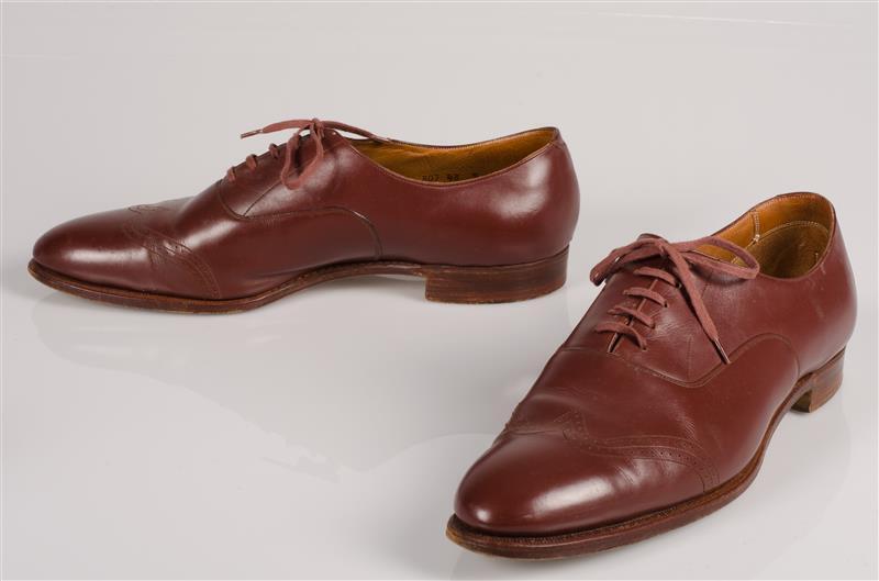 Paar herenschoenen