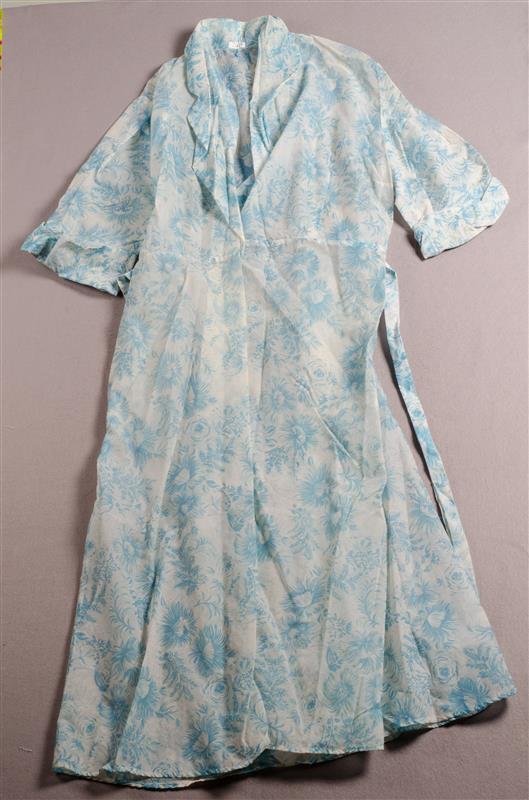 Peignoir
