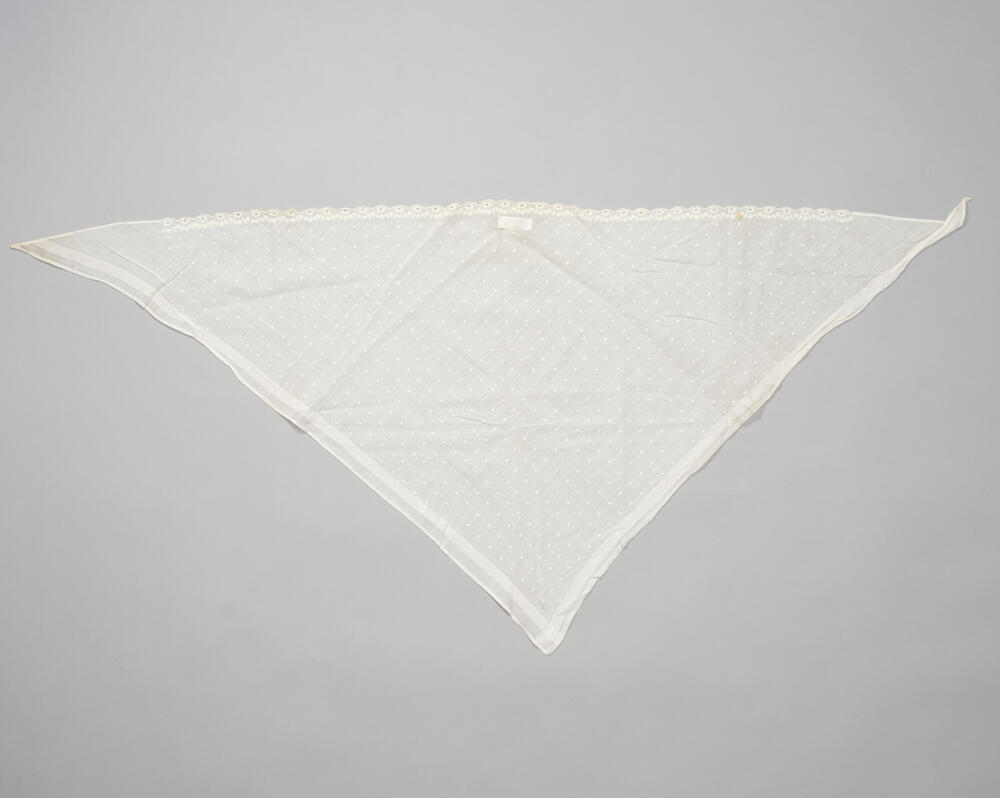 Gemoesde batisten fichu, Zaanstreek, voor 1975