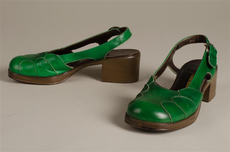 Paar damesschoenen