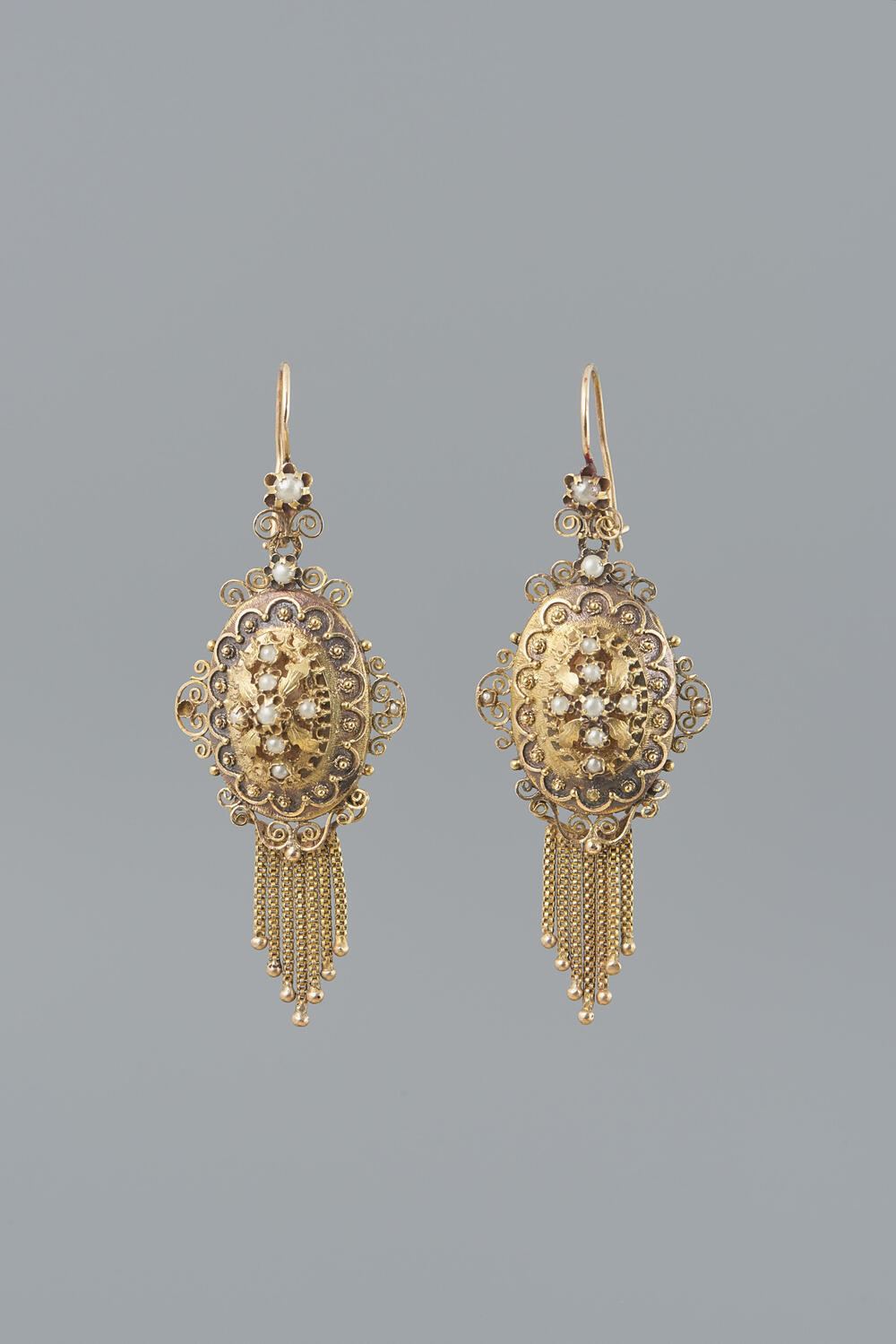 Paar gouden oorbellen met parels, Zuid-Holland, 1865–1905