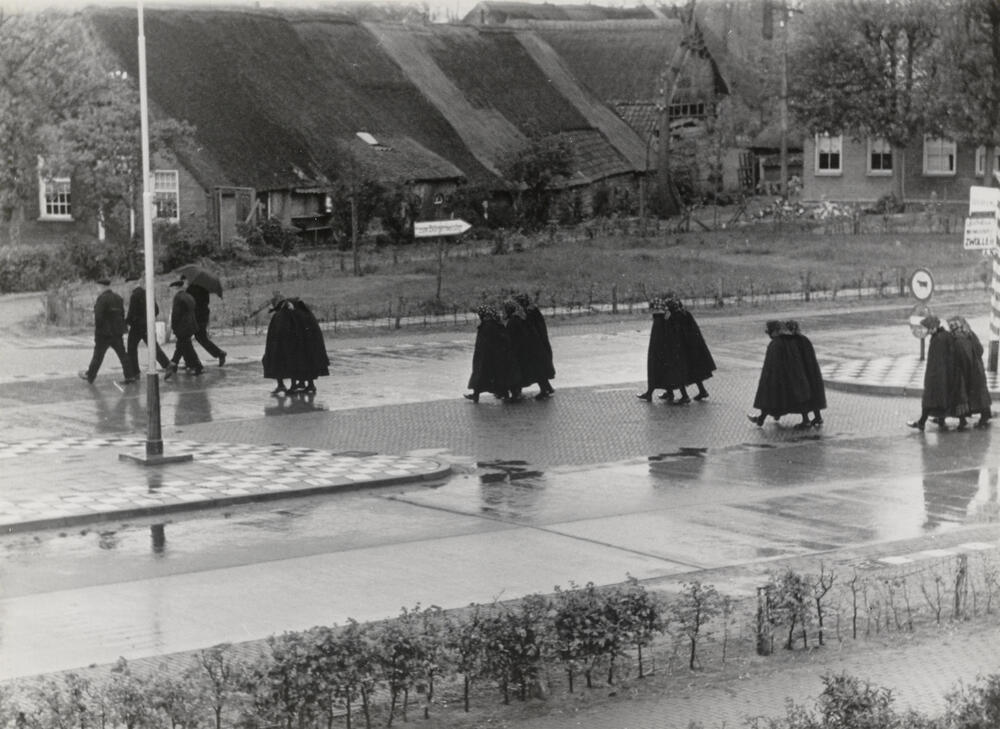 Kerkuitgang, Staphorst, 1944