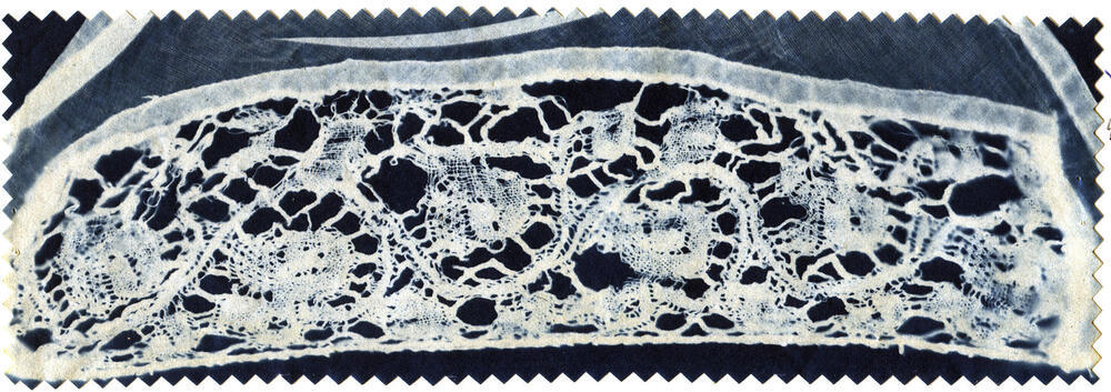 Detail hullekap met Vlaamse kloskant, Marken