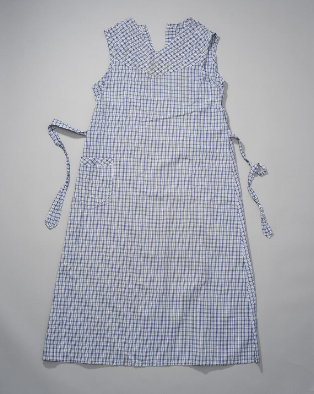 Heel schort voor een vrouw, Schouwen, voor 1958