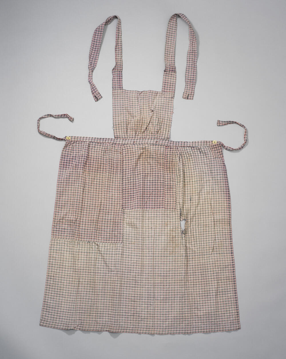 Schort met bovenstuk, Laren, 1900–1950