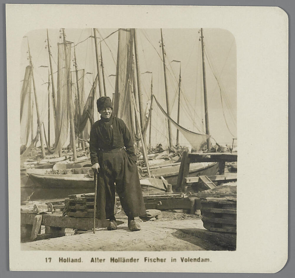 Man in Volendammer streekdracht, circa 1910