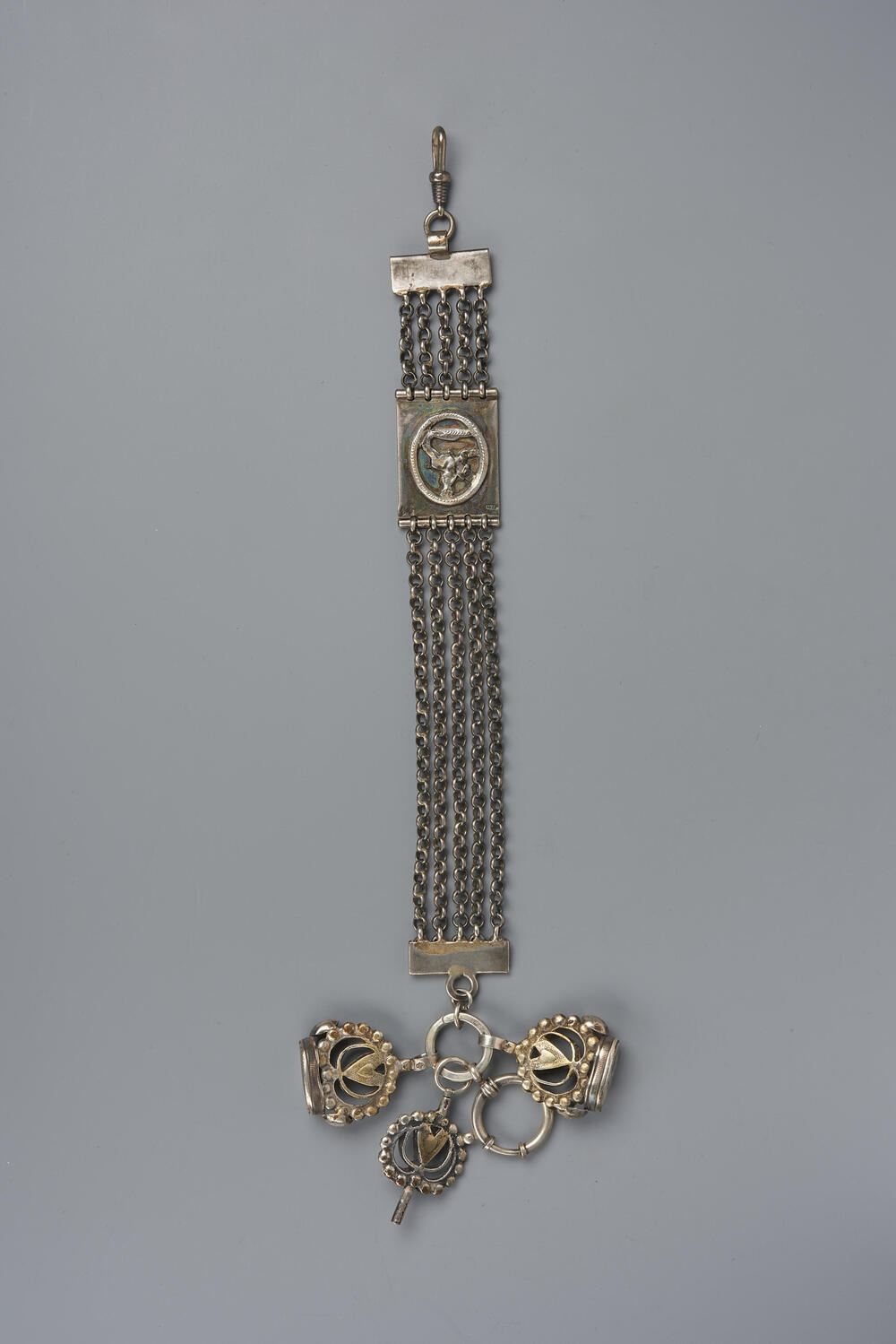 Zilveren horlogeketting, gedragen in Bunschoten, circa 1860