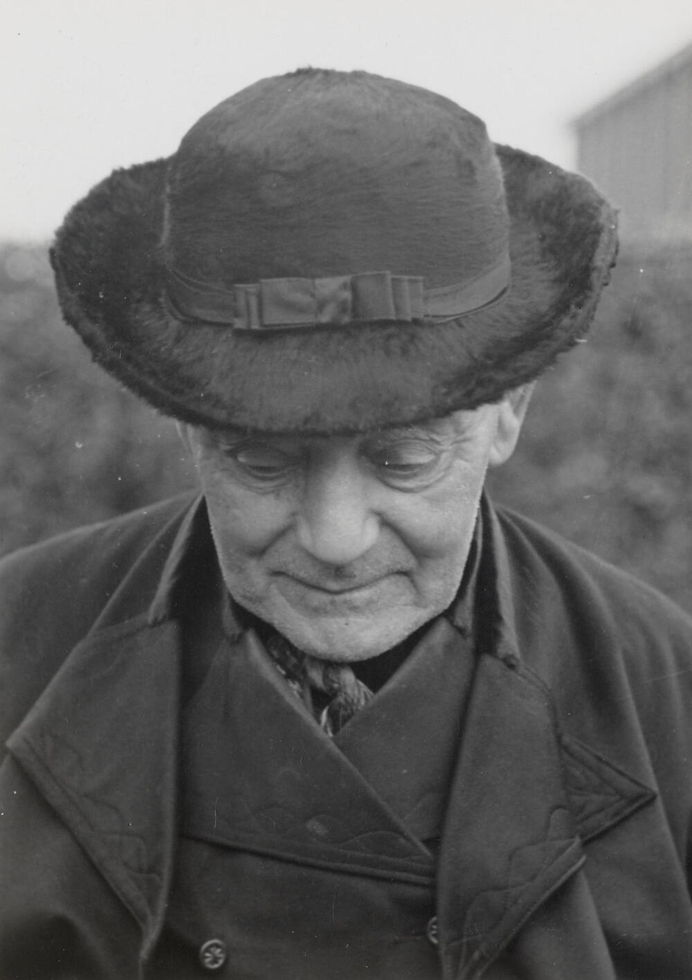 Klaas Remijn uit 's-Heerenhoek in katholieke Zuid-Bevelandse dracht, 1950