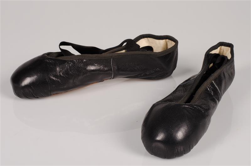 Paar damesballetschoenen