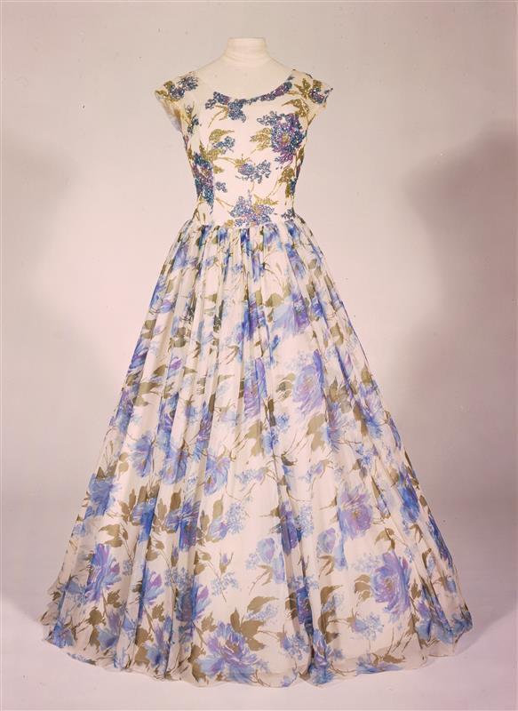 Baljurk met petticoat