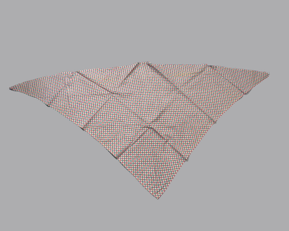 Doek, horend bij een beuk van de 'burgerdracht', Arnemuiden, voor 1965