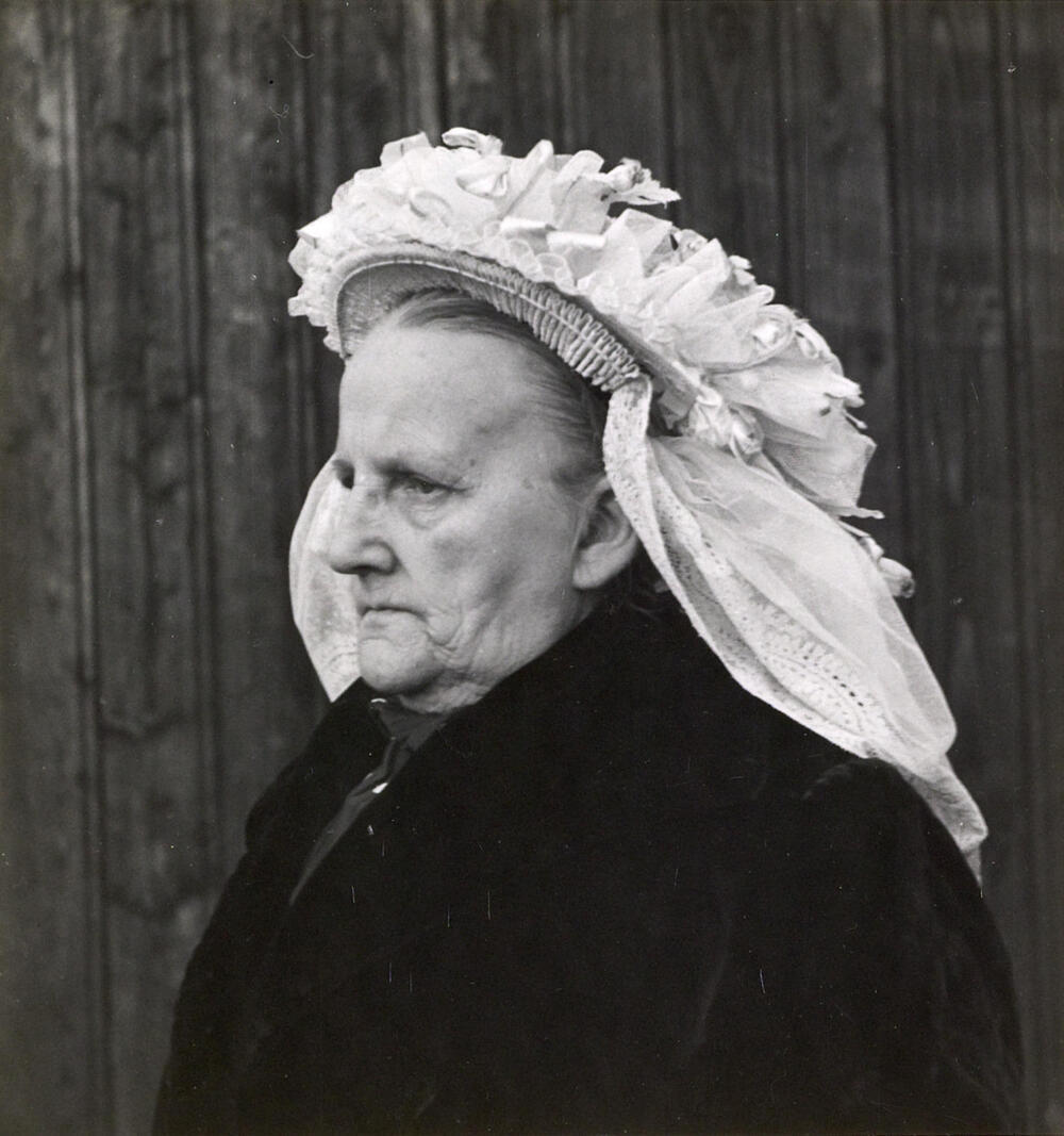 Mevrouw Van de Weijs uit Venray, 1948