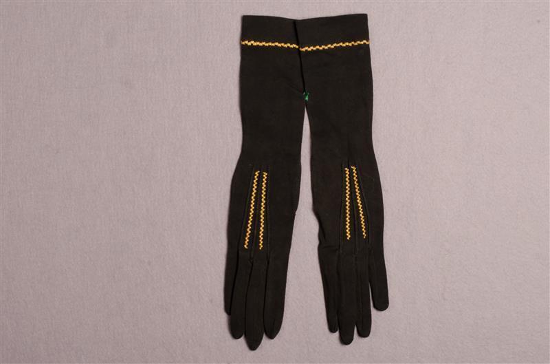 Paar dameshandschoenen