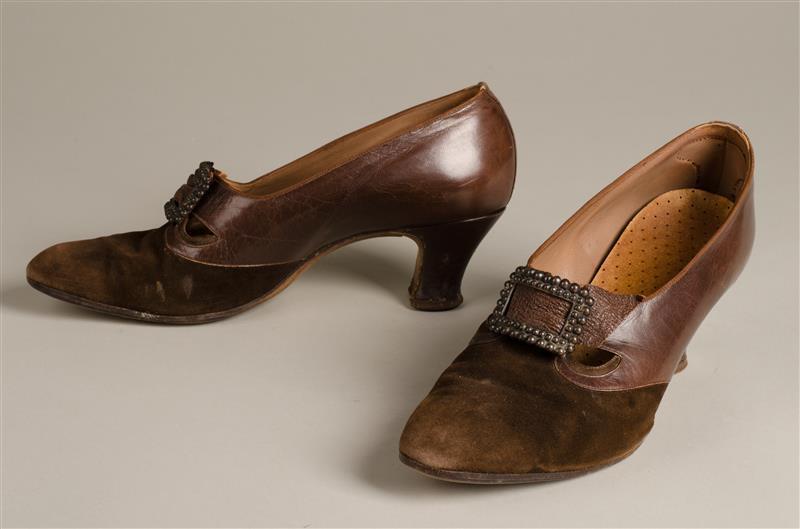 Paar damesschoenen