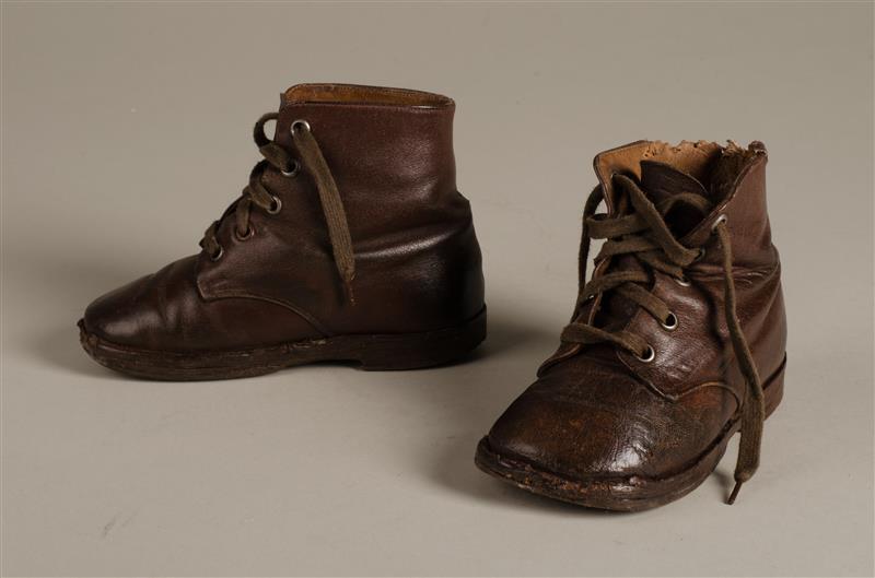 Paar kinderschoenen