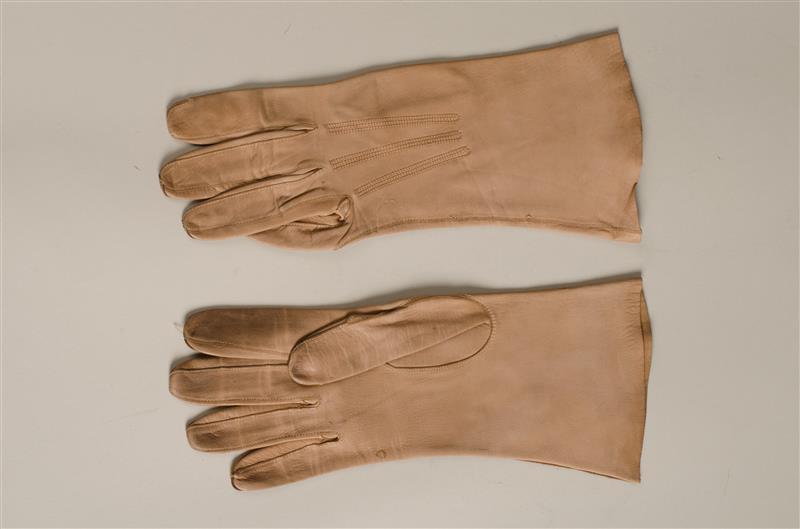 Paar dameshandschoenen