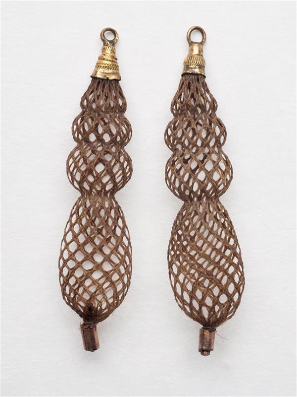 Paar rouwoorhangers