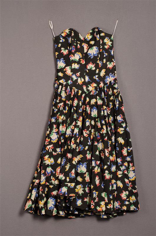 Strapless jurk behorend bij ensemble
