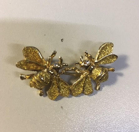 Broche