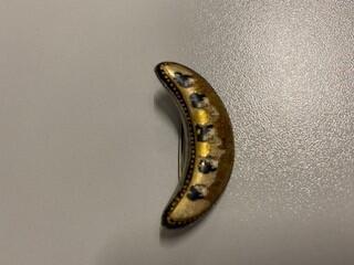 Broche