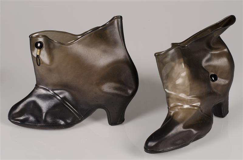 Paar damesoverschoenen