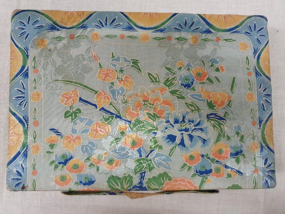 Doos van reisset