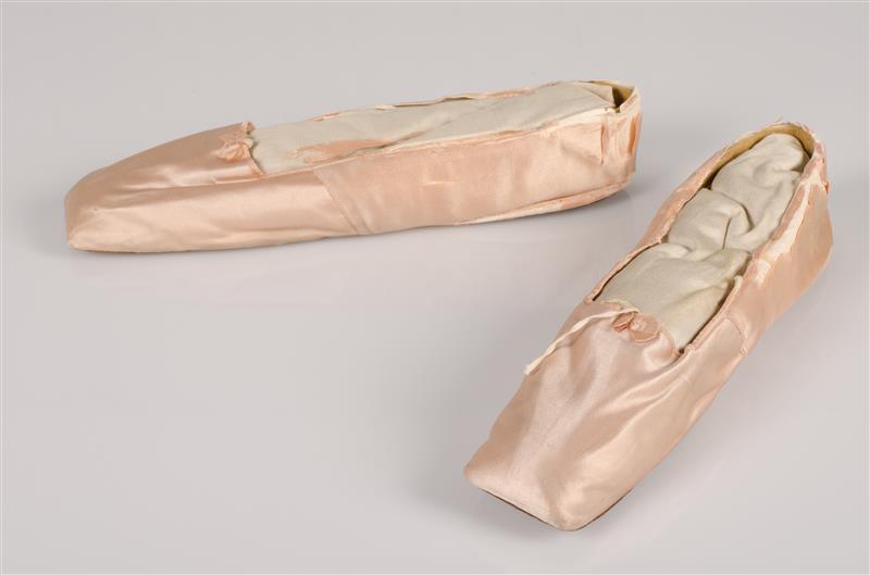 Paar damesballetschoenen