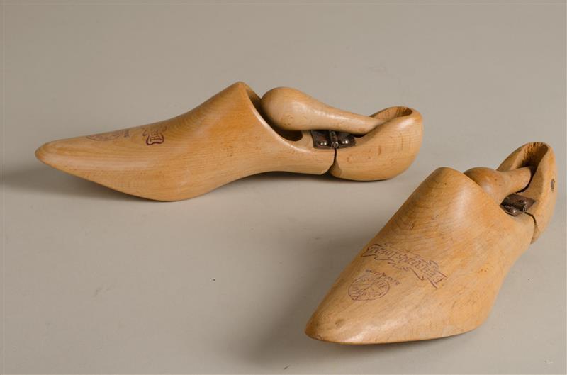 Paar houten schoenenspanners