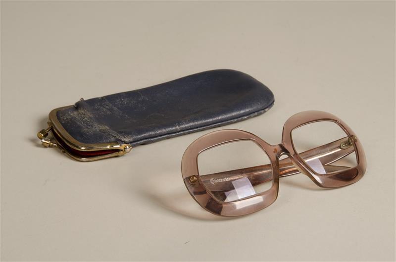 Damesbril met etui