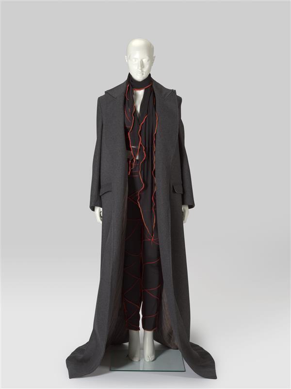 F/W 2020-21 look 31, Iconic