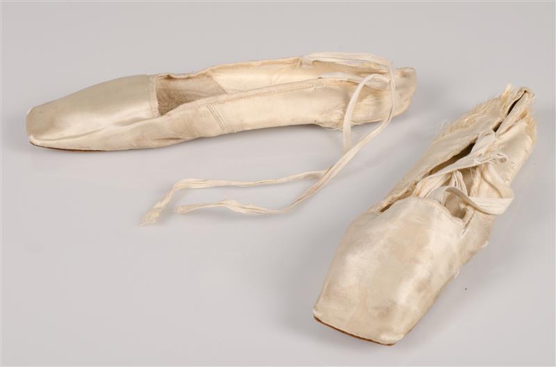 Paar damesballetschoenen