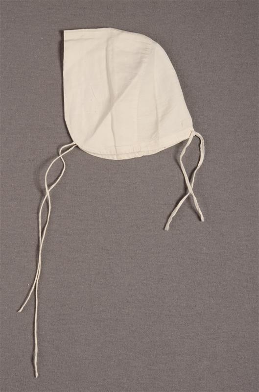 Huifvormige babymuts